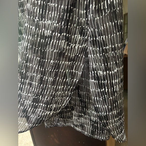 H BY HALSTON Sheer Midi Shirt Dress Cover Up Oversized Layer Beach Resort Size M - Picture 13 of 15